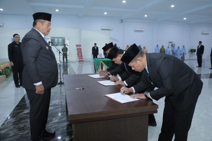 Bupati Asahan Lantik Pejabat Tinggi: Penyegaran Organisasi Demi Pelayanan Maksimal Masyarakat