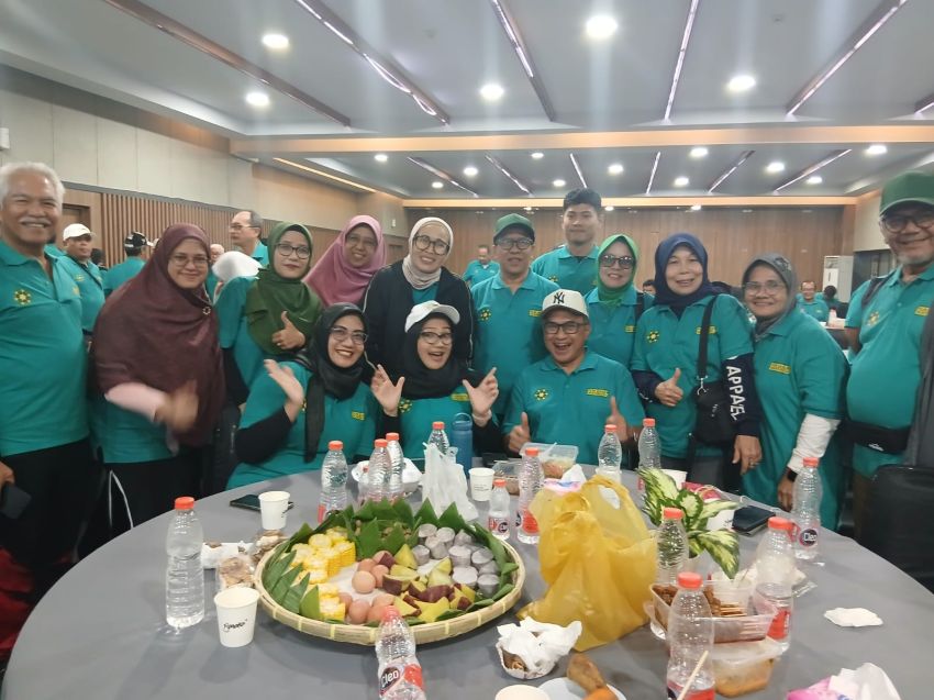 IKAFEBUSU Gelar Fun Walk Hardiknas 2026, kampanyekan Gaya Hidup Sehat dan Produktif