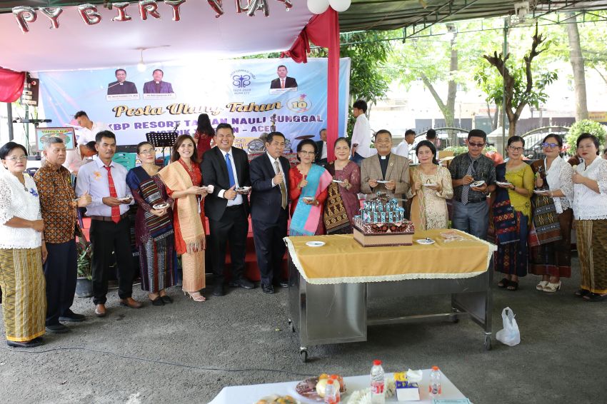 Pesta Ulang Tahun ke-10 HKBP Ressort Tapian Nauli Sunggal Sukses