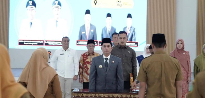 27 Kepala Sekolah Baru Dilantik, Bupati Putra Mahkota Alam: Kepala Sekolah Jangan Hanya Duduk di Jabatan, Harus Bawa Perubahan