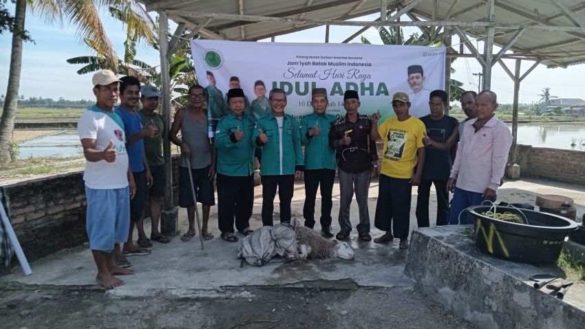 Pererat Ukhuwah Idul Adha, DPC JBMI Asahan Salurkan Hewan Qurban Amanah Ketum DPP ke Warga Meranti