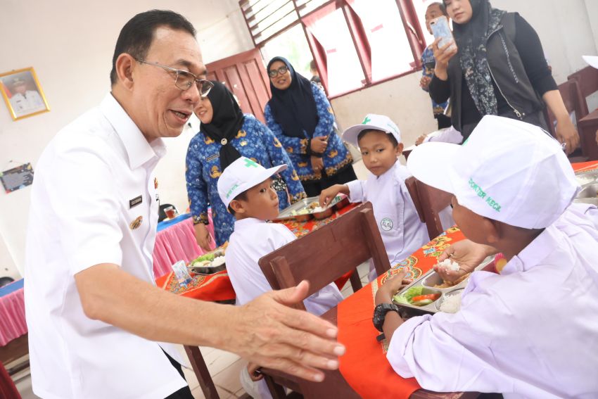 Momen Haru di Tapsel! Siswa SD Bintuju Ucap Terima Kasih ke Presiden Prabowo, Program MBG Bikin Semangat Sekolah Meningkat