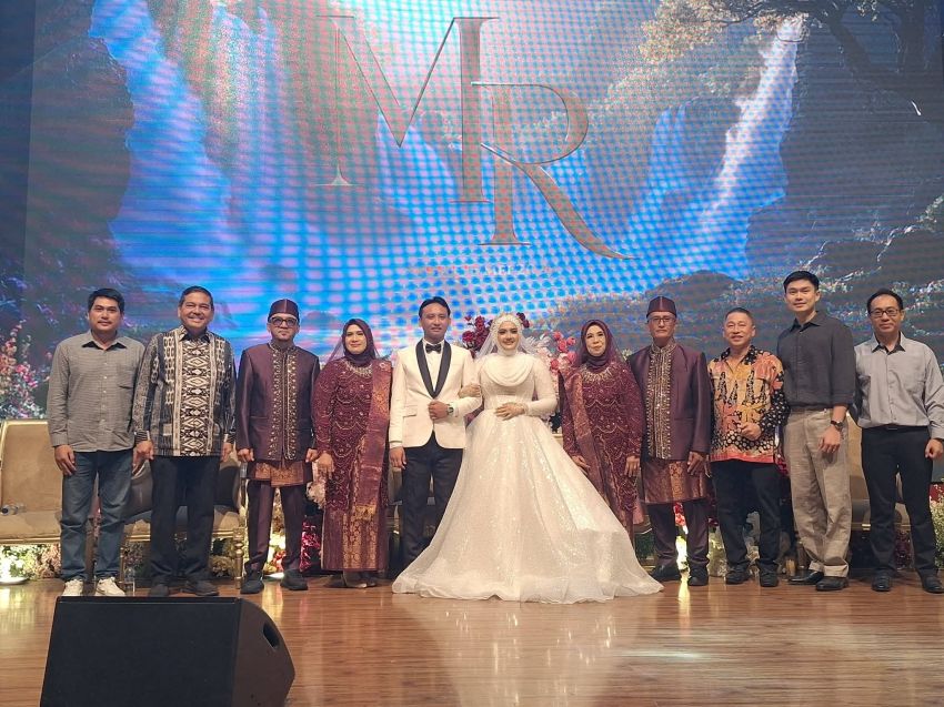 Selamat Berbahagia Pernikahan Amanda Angeline, S.H. dan Ahmad Ridho Muzaky, S.H.