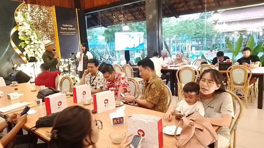 Sukses Besar, EO Dimensi Cakrawala Indonesia Pandu Gathering Eksklusif Toyota Alphard Executive Luxury Experience di Medan
