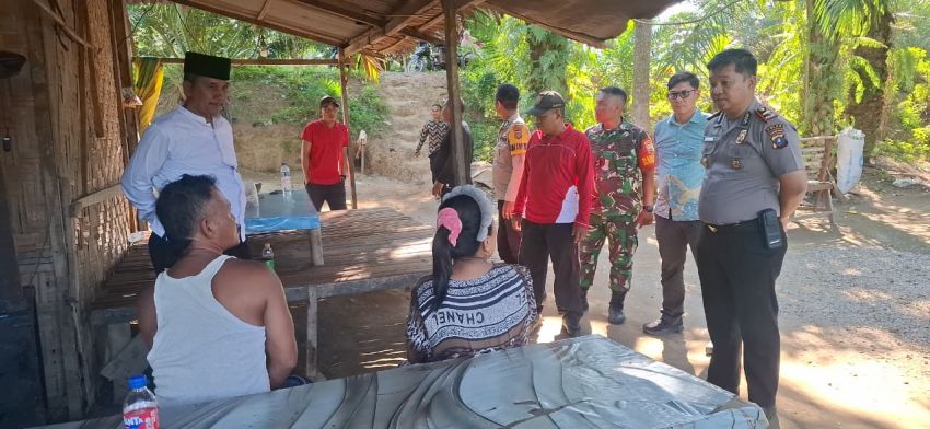 Sigap Tindak Lanjuti Informasi Masyarakat, Kapolsek Pantai Labu Cek Langsung Warung Tuak di Bantaran Sungai Serdang