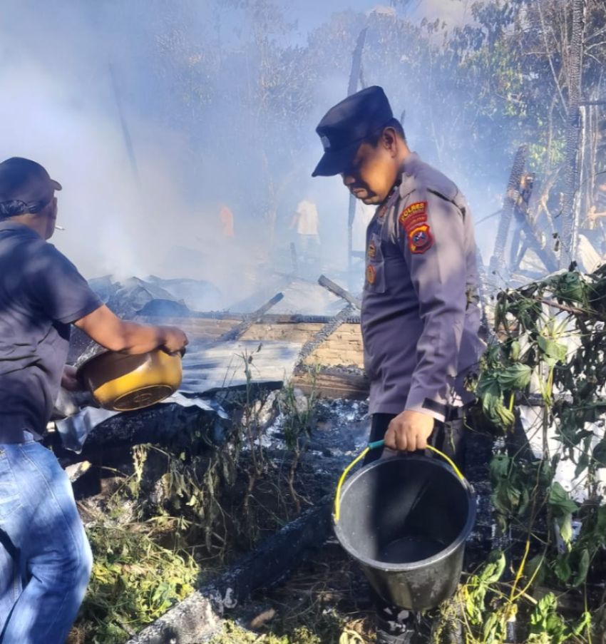 Si Jago Merah Mengamuk di Saipar Dolok Hole, Rumah Letnan Ritonga Rata dengan Tanah