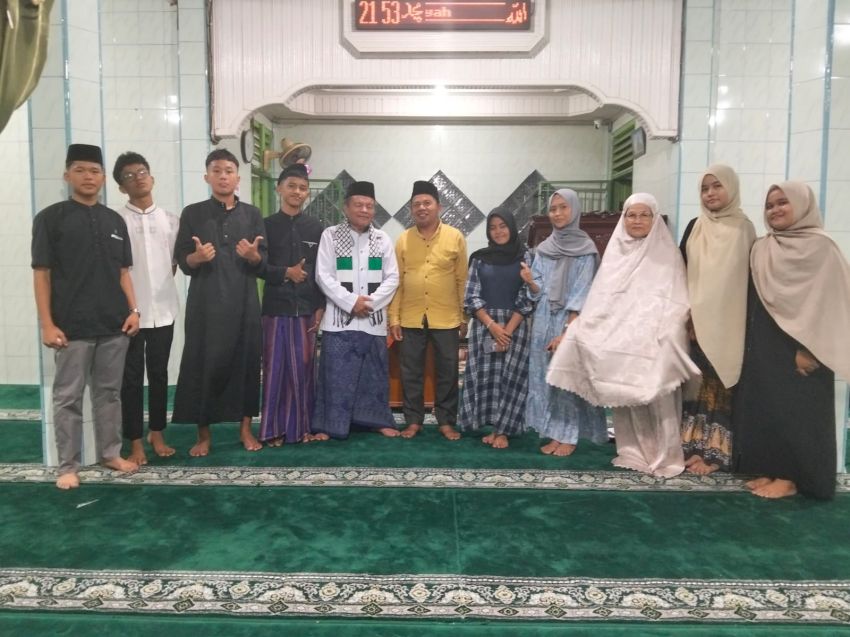 Ustadz Syaipul Ramli Malin Sampono  Didaulat Tabligh Akbar menyambut tahun baru Hijriyah di Mesjid Al-Hurriyah kota Solok