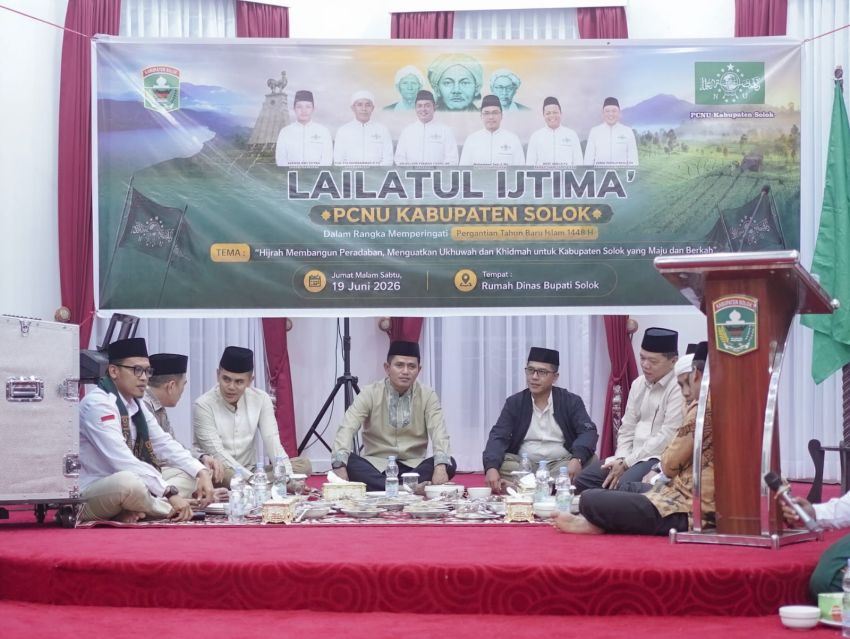 Dalam Rangka Menyambut Tahun Baru Islam 1448 H Bupati Solok Hadiri Lailatul Ijtima' PCNU Kabupaten Solok
