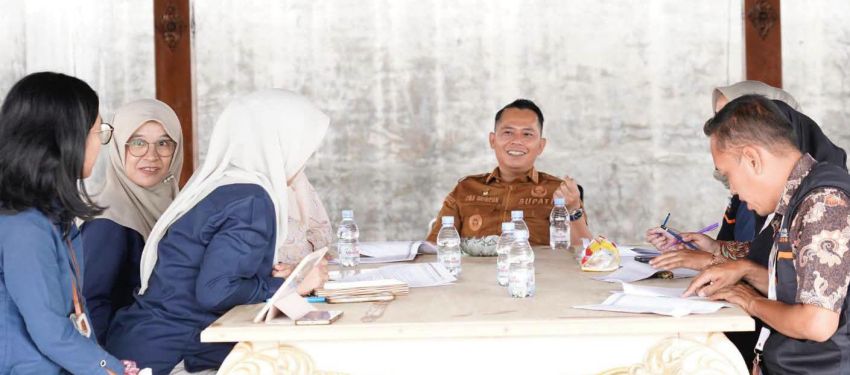 Tak Perlu Khawatir, Data Dijamin Aman! Bupati Padang Lawas Ajak Warga Sukseskan Sensus Ekonomi 2026