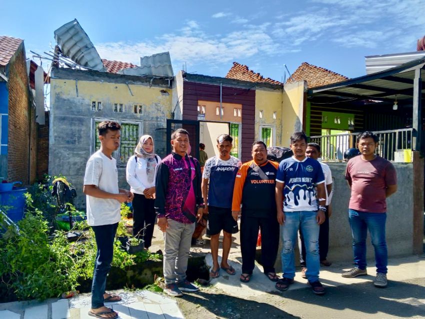 Bencana Angin Puting Beliung Hancurkan Puluhan Rumah di Medan Krio, Kades Minta Respon Cepat Pemerintah