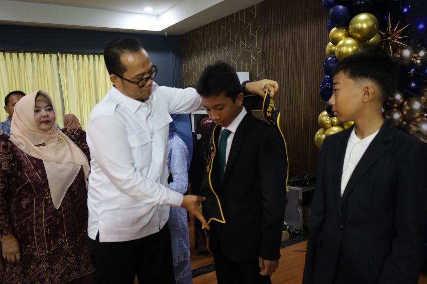 Hadiri Pelepasan Siswa SDN 132406, Fadly Abdina: Pendidikan Bukan Sekadar Nilai, Tetapi Karakter dan Akhlak