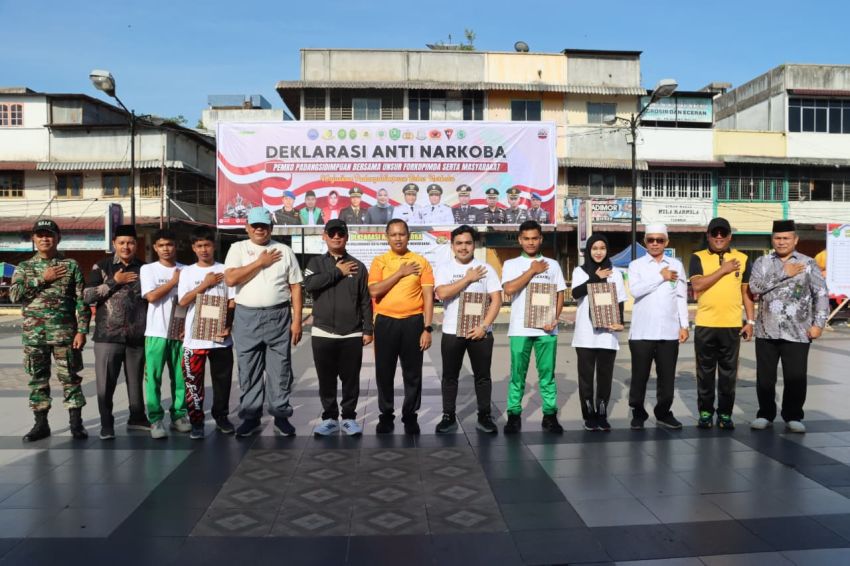 Kapolres AKBP Wira Prayatna Pimpin Deklarasi Anti Narkoba, Padangsidimpuan Gaungkan Perang Melawan Narkoba