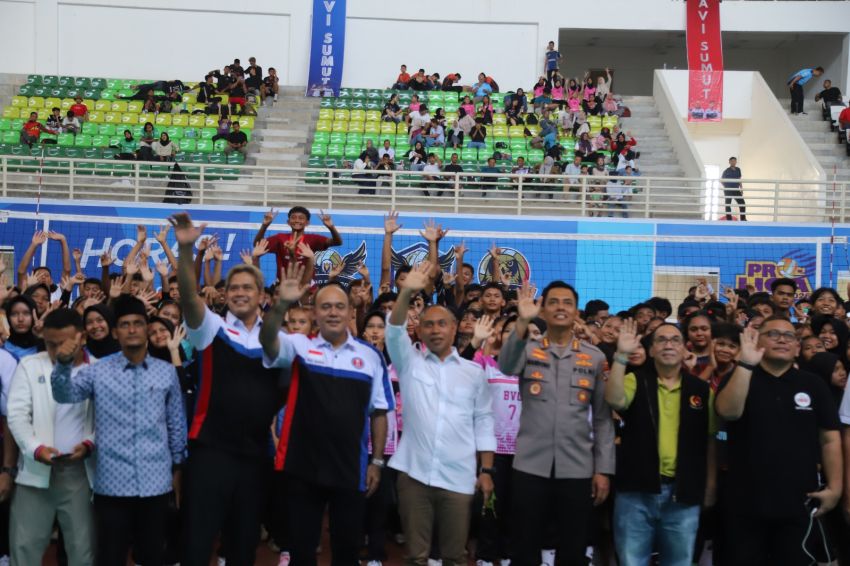 Dibuka Kadispora Sumut, Kejuaraan Voli Antar Klub U-15 Diikuti Puluhan Tim dari Berbagai Daerah