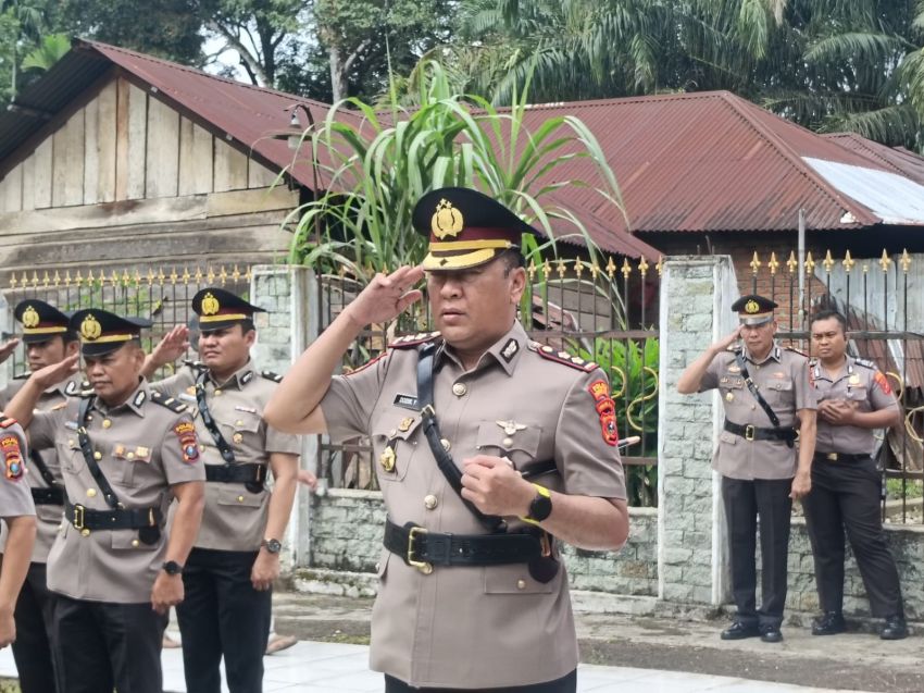 Jelang Hari Bhayangkara ke-80, Polres Palas Tabur Bunga di TMP Paringgonan, AKBP Dodik: Jangan Lupakan Jasa Pahlawan