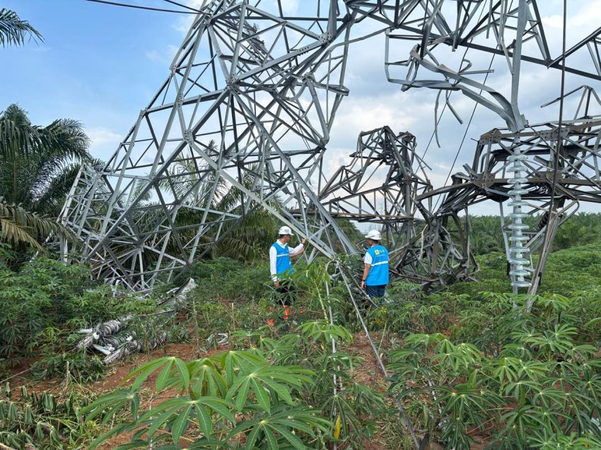 PLN Datangkan Empat Tower Emergency Dan Personel Lintas Wilayah Untuk Percepat Pemulihan Sistem Kelistrikan Sumut