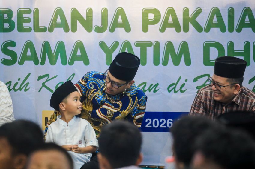Peringati Lebaran Yatim 10 Muharram, Rico Waas Ajak Anak Yatim Duafa Belanja Baju Baru