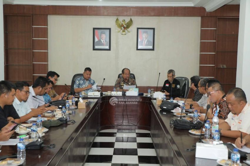 Bupati Asahan Pimpin Rapat Evaluasi : Upaya Kerek Harga TBS Sawit Mendekati Patokan Provinsi