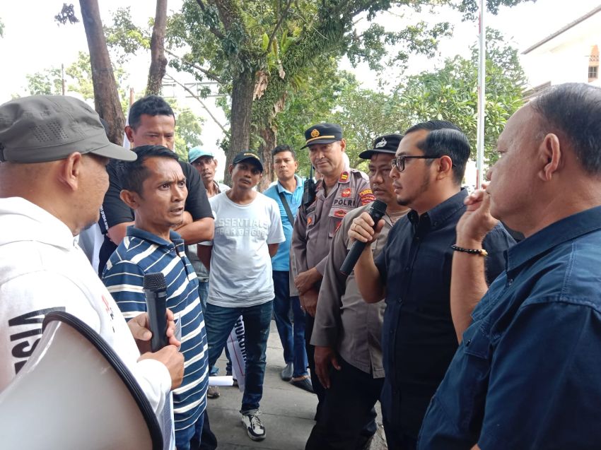 Geruduk Kantor PTPN IV Medan, LSM Asahan Tuduh Ada Praktek KKN di Proyek Perkebunan