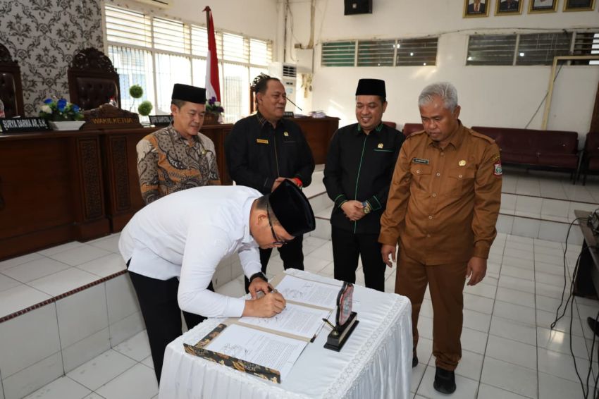 DPRD Tanjungbalai Sahkan Perda Pertanggungjawaban APBD 2025