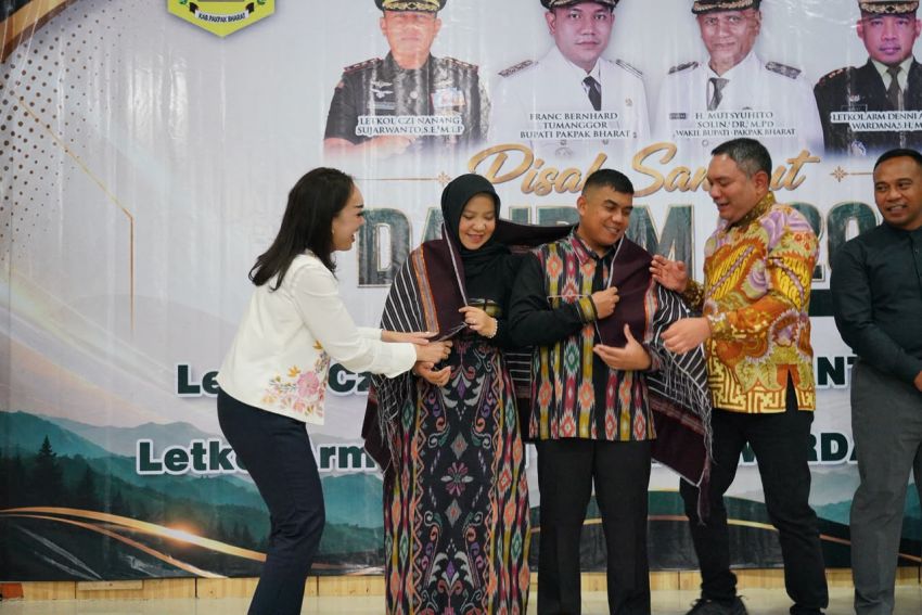 Bupati Pakpak Bharat Hadiri Temu Pisah Sambut Dandim 0206 Dairi