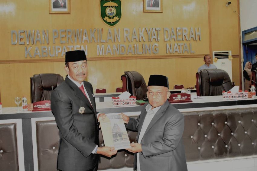 PAD Madina Baru Capai 85,78 Persen, Bupati Saipullah Beberkan Strategi Tingkatkan Pendapatan dan Lindungi Guru
