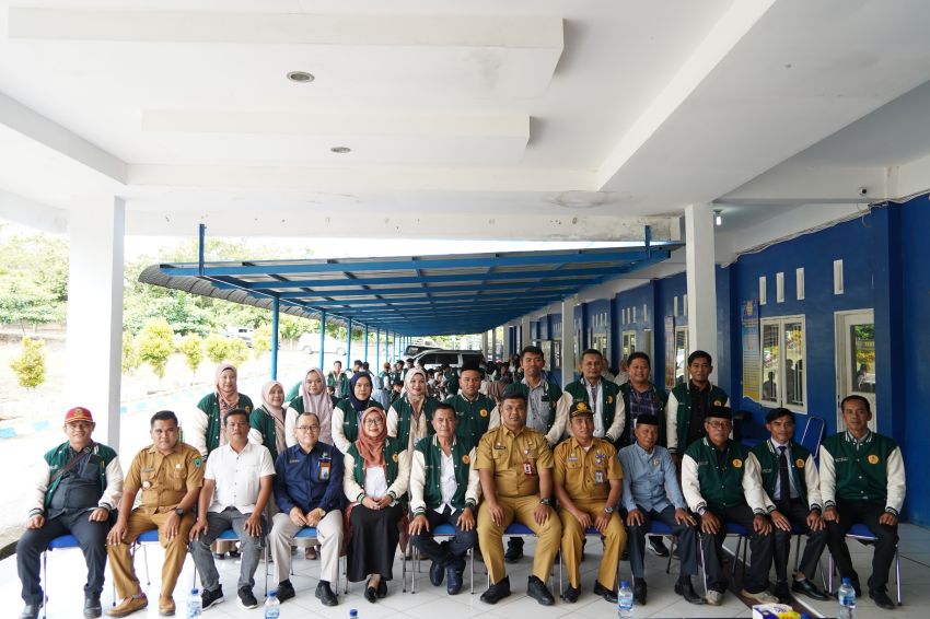 Resmi Dilepas! 142 Mahasiswa ITS PALUTA Siap Jalankan KKN dan Magang, Bupati Minta Jadi Agen Perubahan