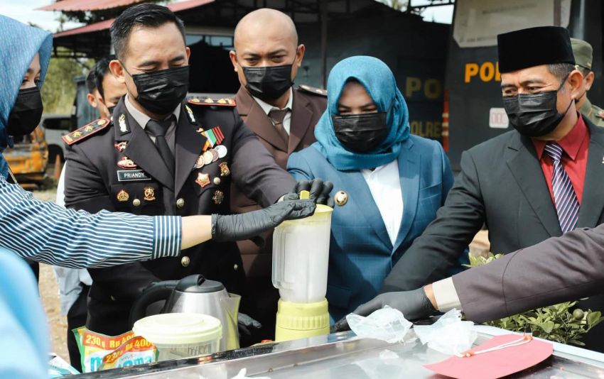HUT Bhayangkara ke-80, Wabup Madina Atika Tegaskan Perang Melawan Narkoba Butuh Sinergi Seluruh Elemen