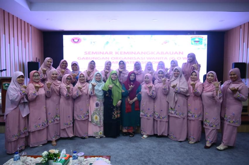 Perkuat Peran Bundo Kanduang Membimbing Generasi Muda di Era Digital GOW Kabupaten Solok Gelar Seminar Keminangkabauan,