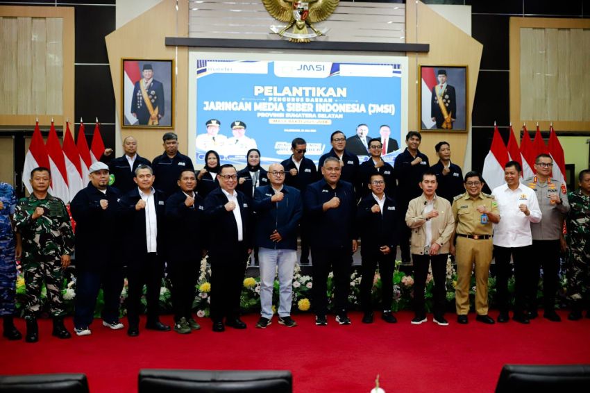 Teguh Santosa Perjelas Pernyataan Prabowo Soal &lsquo;Londo Ireng&rsquo;