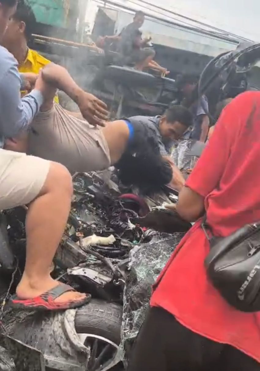Kecelakaan Beruntun Terjadi di Sibolangit Deli Serdang, Sejumlah Kendaraan Remuk