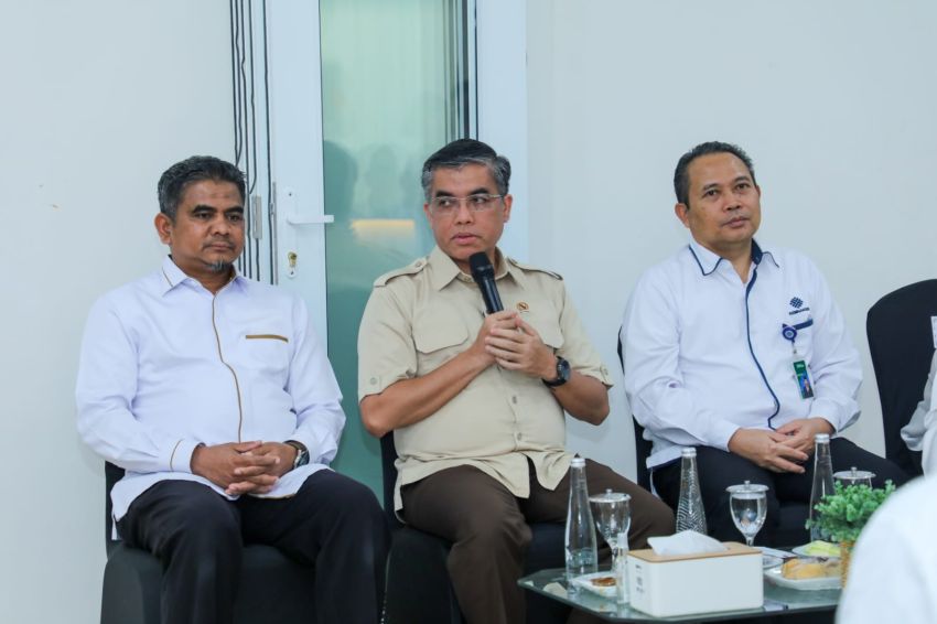 Menaker Tekankan Transformasi Balai K3 Jadi Pusat Pengelolaan Keselamatan dan Kesehatan Kerja