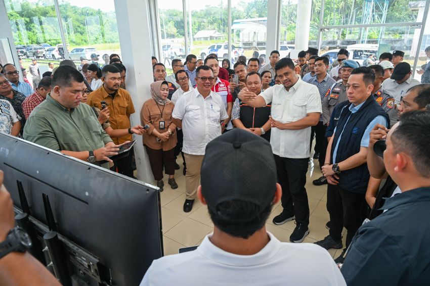 Gubernur Bobby Nasution Siapkan Gudang Logistik di Nias untuk Jaga Pasokan Saat Cuaca Buruk