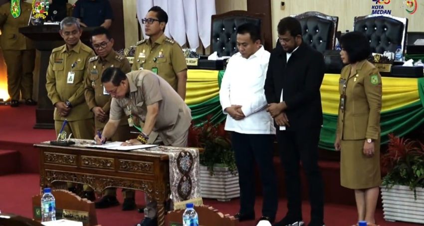 DPRD Kota Medan Sahkan Ranperda Pertanggungjawaban APBD 2025, SiLPA Rp592,2 Miliar