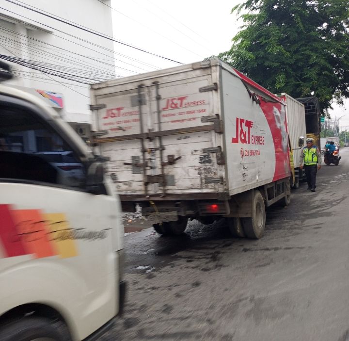 Antrian SPBU di Medan Masih Terjadi, Warga Resah Pertanyakan Pasokan BBM