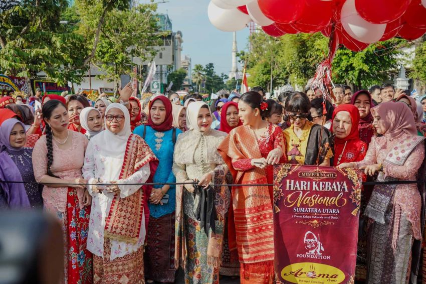 Dihadiri Martinijal Zakiyuddin Harahap, Hari Kebaya Nasional 2026 di Medan Berlangsung Meriah