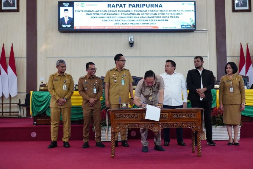 Ranperda Pertanggungjawaban Pelaksanaan APBD TA 2025 Disetujui, Wali Kota Medan Apresiasi Sinergitas Antara Legislatif dan Eksekutif