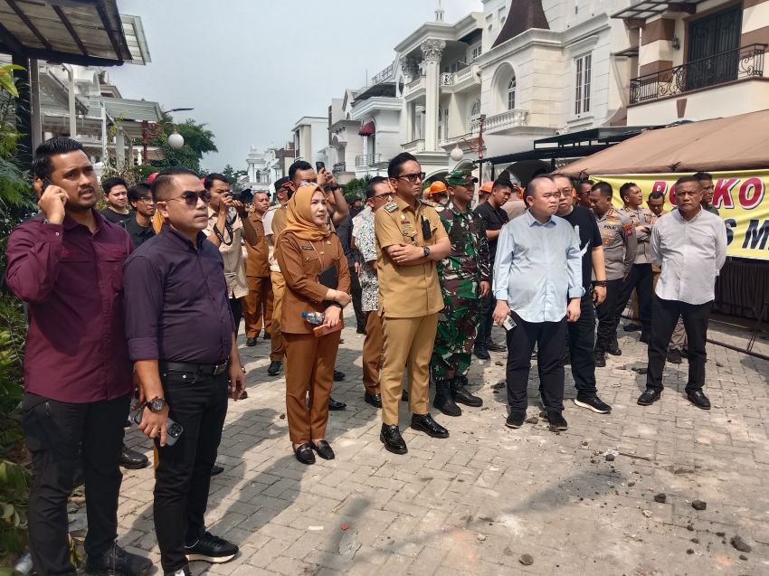 Wali Kota Medan Tinjau Lokasi Ledakan Komplek Grand Polonia