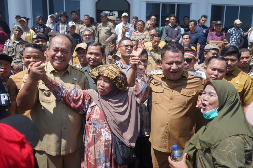 Bupati Asahan Sambut Aspirasi Warga Bandar Pulau, Jalan Penghubung Empat Desa Menjadi Prioritas Perhatian