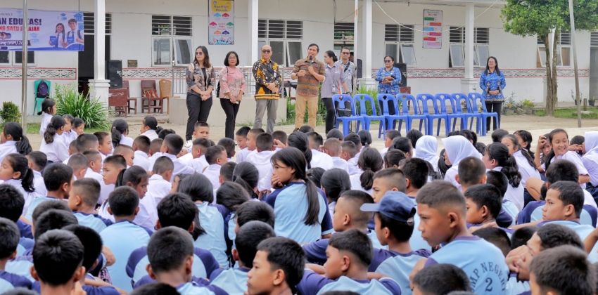 Pemkab Simalungun Dorong Literasi Keuangan Pelajar Melalui Sosialisasi Program Satu Rekening Satu Pelajar (KEJAR)
