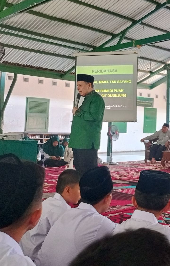 Khutbatul 'Arsy PP TPI Medan 2026: Warisan Nilai Pendiri TPI Ditanamkan kepada Generasi Santri Baru
