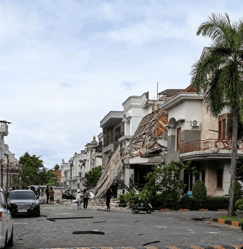 Ledakan Keras Guncang Perumahan Grand Polonia Medan, Lima Rumah Rusak