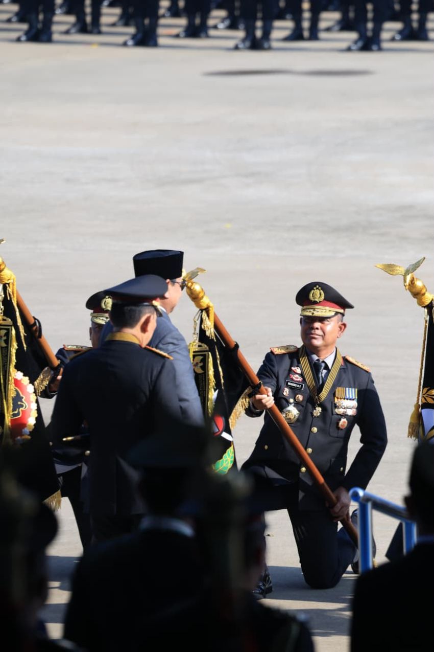Kado Istimewa di Hari Bhayangkara ke-80,  Kapolda Sumut Whisnu Hermawan Terima Langsung Nugraha Sakanti dari Presiden Prabowo
