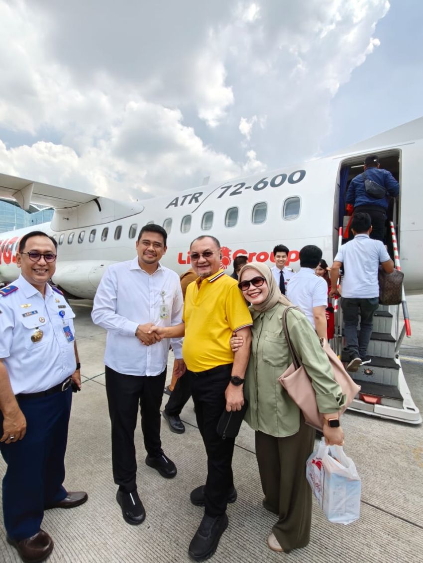 Wabup Madina Ikut Penerbangan Pertama Wings Air Rute KNO-JHN