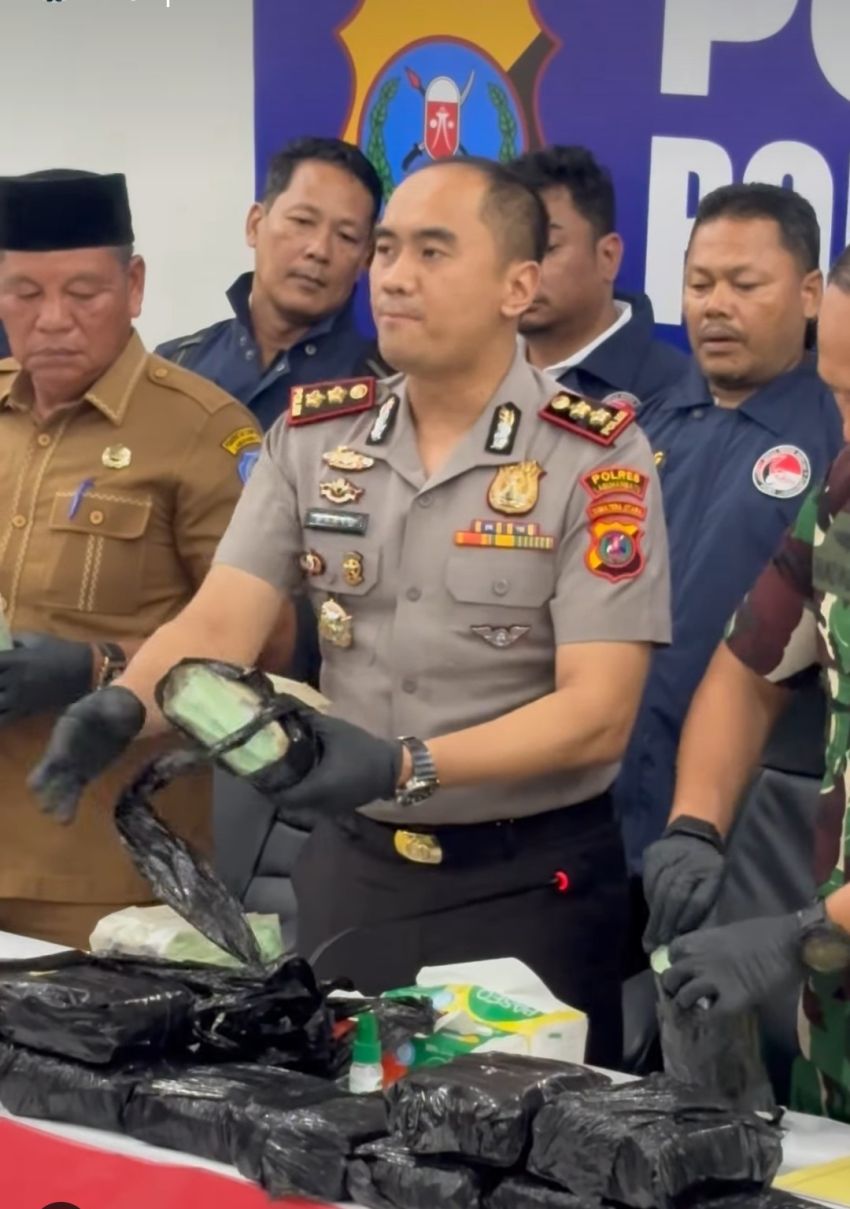 Peredaran Narkotika Sekala Besar Terungkap, Polres Labuhanbatu Amankan Pria Berusia 62 Tahun