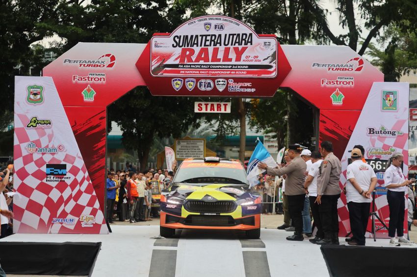 Sumut Rally 2026 Resmi Dibuka di Pematangsiantar, Ijeck: Bangga Sumut Kembali Jadi Tuan Rumah