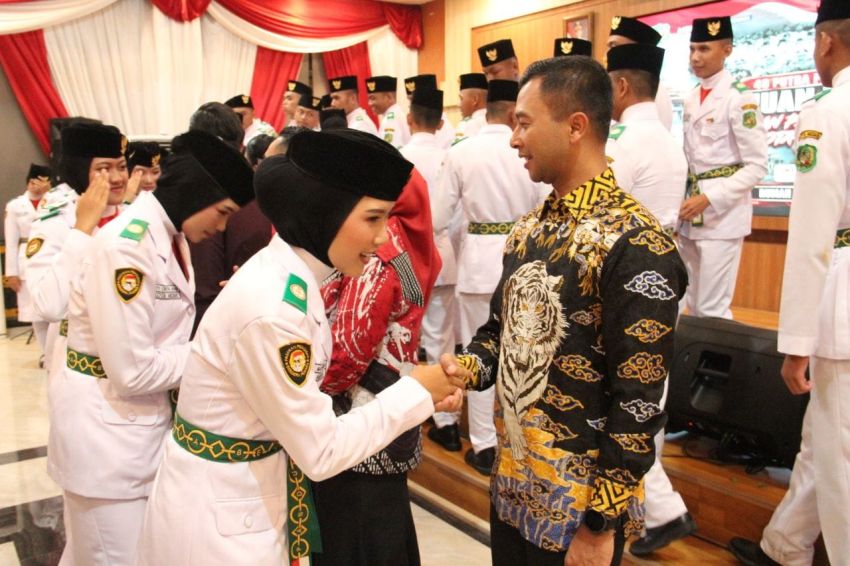 Dandim 0201/Medan Hadiri Jamuan Makan Malam Dengan Paskibraka Kota Medan