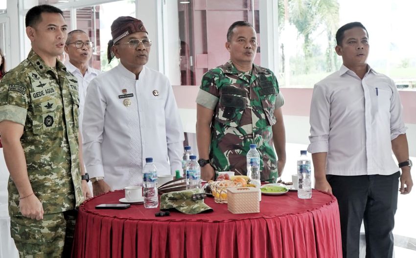 Presiden RI, Prabowo Subianto Resmikan Operasional 1.061 KDKMP, Bupati Simalungun Sampaikan Apresiasi*