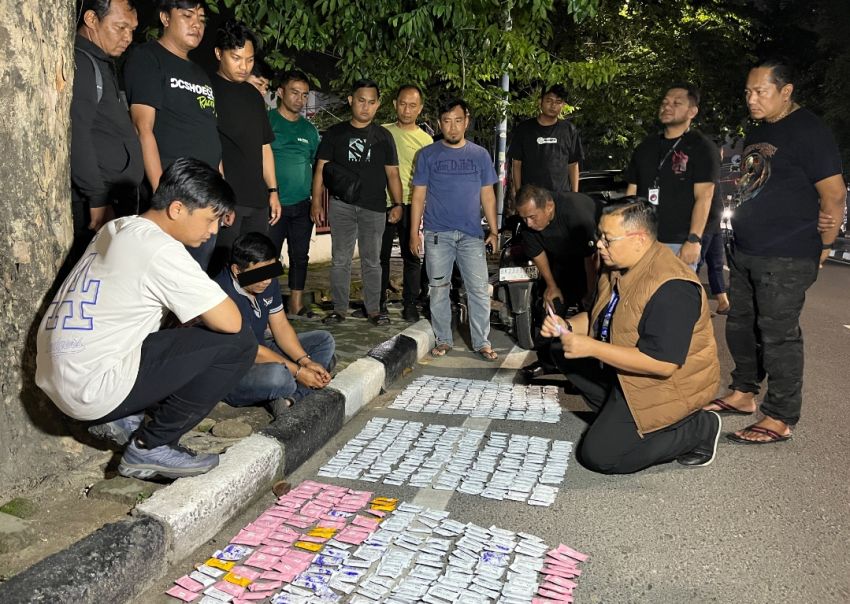 Kado Kemerdekaan Indonesia Satresnarkoba Polrestabes Medan Gagalkan Peredaran 622 Pod Getar Dalam Kemasan Permen Beraksara Cina