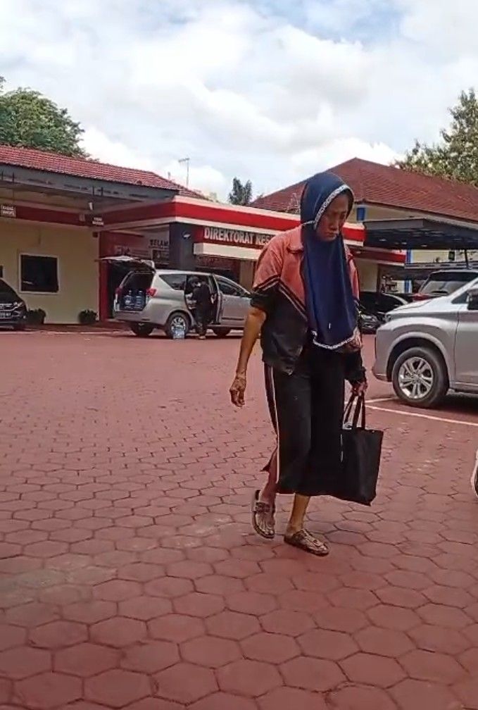 Soal Dugaan Penyaluran TKI Ilegal Memasuki Babak Baru, S Alias Nino Bungkam Dikonfirmasi Setelah Dipanggil Pihak Polda Sumut