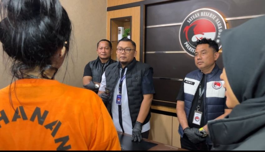 DJ Cantik Edarkan Pod Getar  Sering Tampil di Sejumlah THM